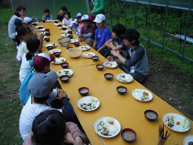 camp_dinner